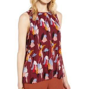 Halogen Sleeveless Pleated Georgette Top